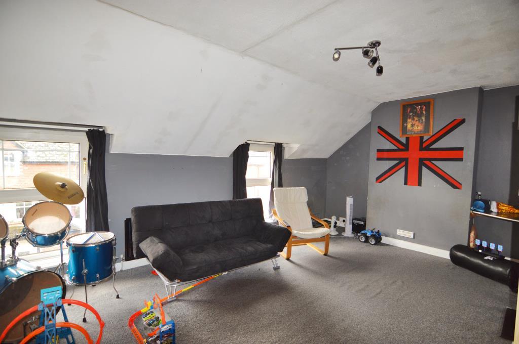 Bedroom 5/studio