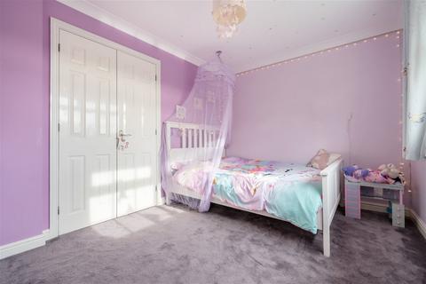 4 Apollo Way, St Marys Island, Chatham, ME4 3AP