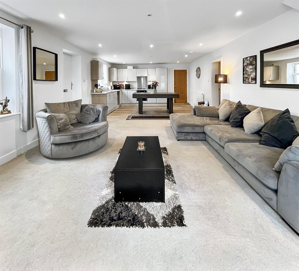Mansfield Road, Parkstone, Poole, Dorset, BH14 2 bed apartment for sale
