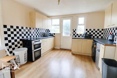 1 bedroom apartment for sale, Beach Road, CLACTON-ON-SEA