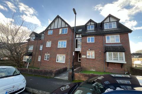 Studio to rent - Westmarch Court, Portswood, Southampton, SO17