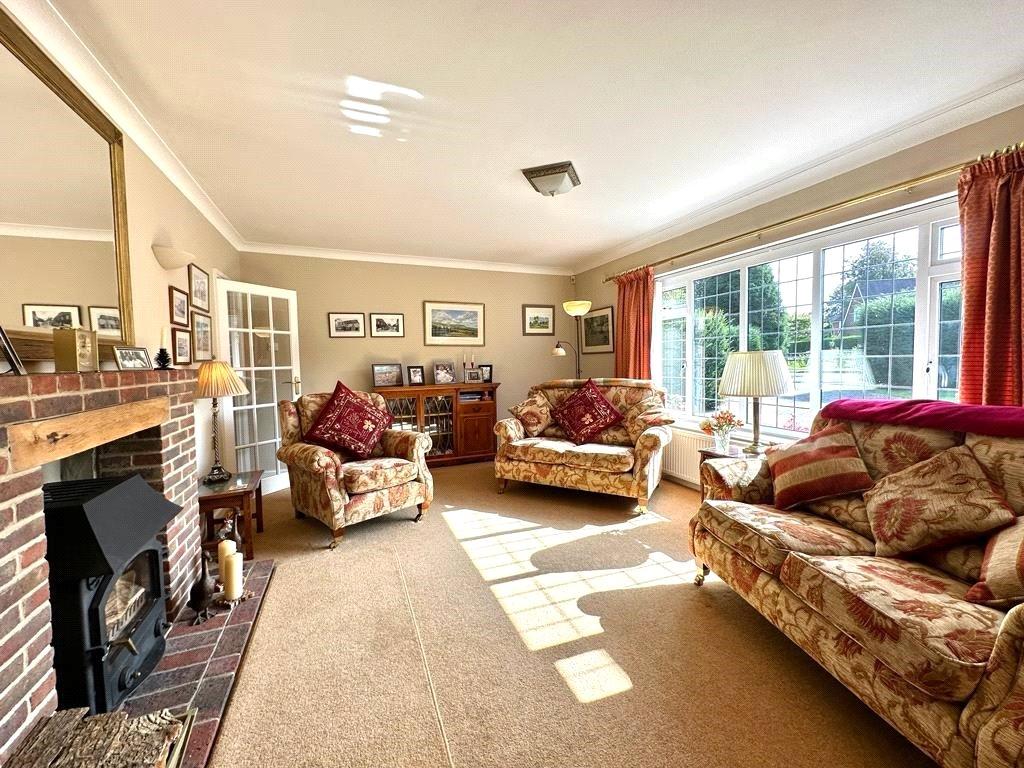 Deans Road, Alfriston, East Sussex, BN26 3 bed semidetached house for