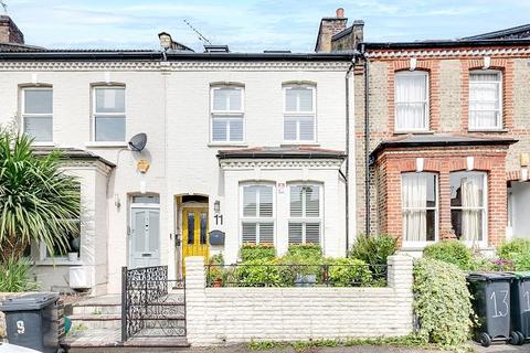 11 Alexandra Gardens, London, N10 3RN