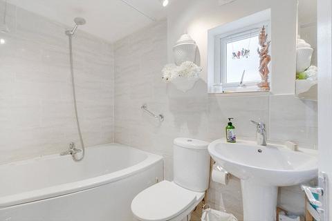 11 Alexandra Gardens, London, N10 3RN