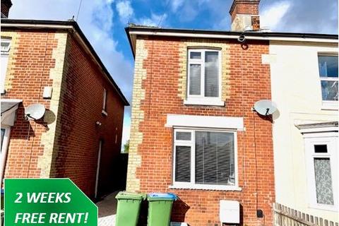 2 bedroom semi-detached house to rent, TREMONA RD, CLOSE TO HOSPITAL