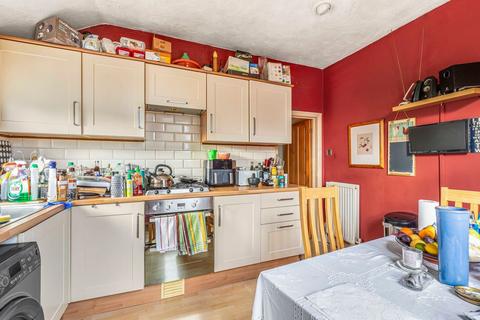 2 bedroom flat for sale - Woodthorpe Road, Ashford, TW15