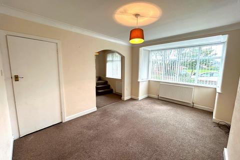 1 bedroom detached bungalow to rent, Larkfield Lane, Southport PR9