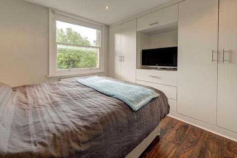 2 bedroom flat for sale, Belgrave Gardens, St Johns Wood