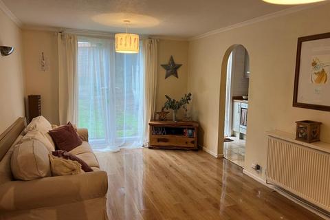 1 bedroom flat for sale - Northwood,  London,  HA6