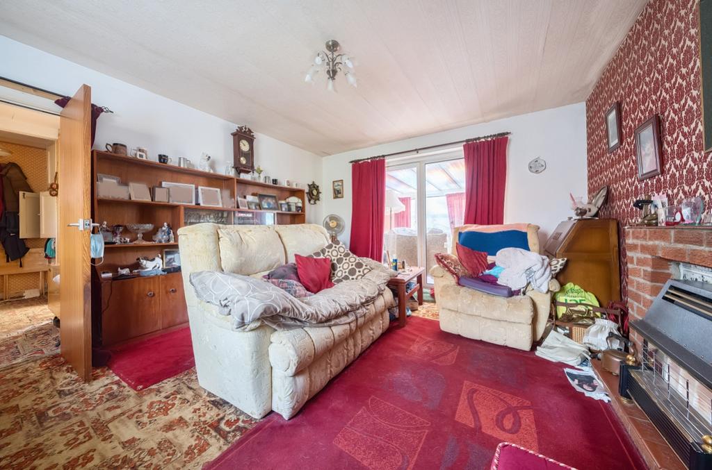 Skellingthorpe Road, Lincoln, Lincolnshire, LN6 3 bed detached bungalow