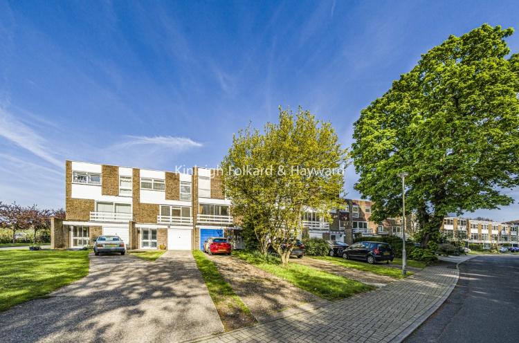 kelsey-park-avenue-beckenham-br3-4-bed-house-2-250-pcm-519-pw