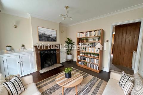 2 bedroom cottage to rent, 7 Field Terrace Road