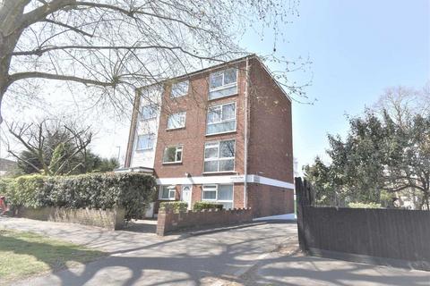 2 bedroom flat for sale, Adelphi Court, Chiswick