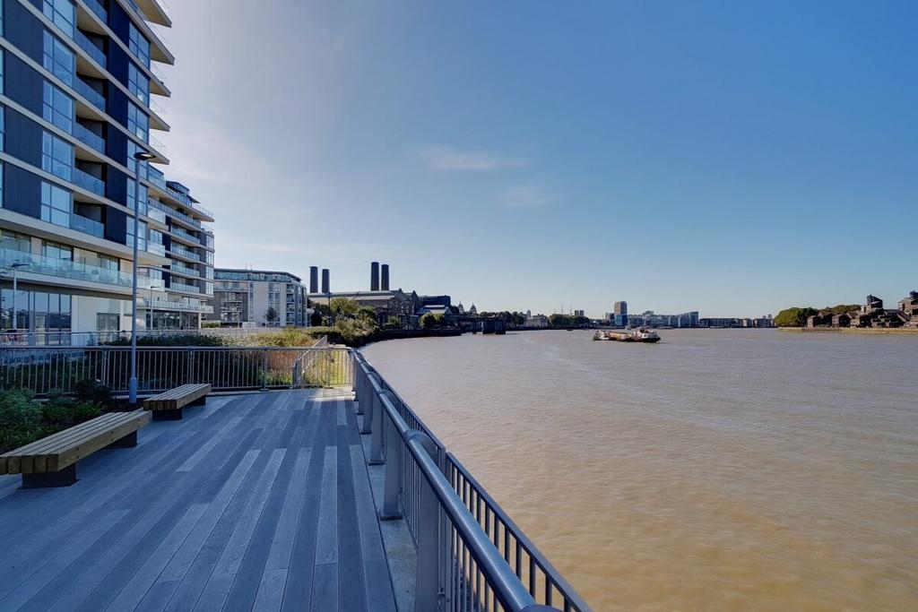 River Gardens Walk Greenwich SE10 2 bed apartment for sale £589,990