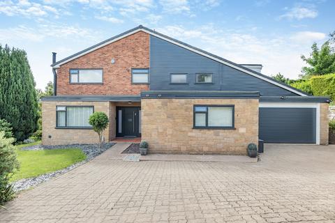 4 bedroom detached house for sale, Auden Close, Monmouth