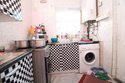3 bedroom terraced house for sale, Swarcliffe Road, Sheffield, South Yorkshire, S9 3FA
