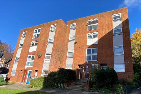 3 bedroom flat for sale - 94 Moulton Rise, Luton, Bedfordshire, LU2 0BJ