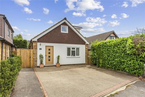 Beaconsfield - 3 bedroom detached house for sale