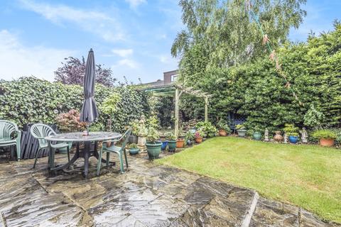 23 Alpine Road, Walton-on-thames, KT12 2NH