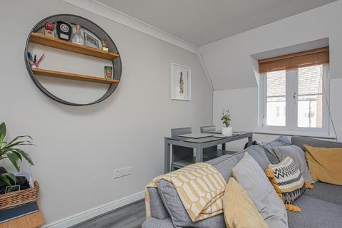 2 bedroom coach house for sale, Northfield Row, Witney, OX28