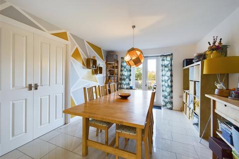 4 bedroom detached house for sale, Holst Grove, Cheltenham, Gloucestershire, GL51