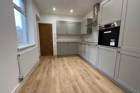 1 Glannant Street, Tonypandy, CF40 1JT