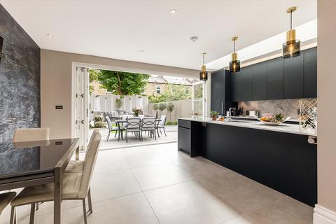 4 bedroom terraced house for sale, Morley Road, Twickenham, London, TW1