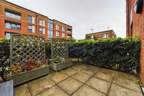 1, Amber Court, 1 Arla Place, Ruislip, HA4 0FF