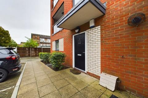 1, Amber Court, 1 Arla Place, Ruislip, HA4 0FF
