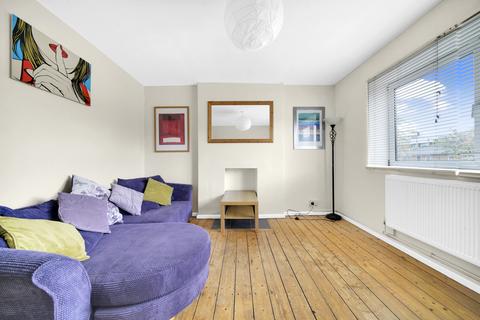 2 bedroom flat to rent, Godley V C House, Bethnal Green, E2