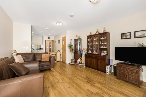 2 bedroom apartment for sale, Meadow Court, 14 Booth Road, London, E16