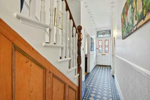 5 bedroom terraced house for sale, Gladsmuir Road  Whitehall Park N19 3JY