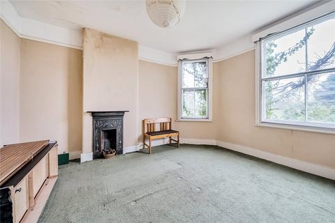 206 Victoria Road, Wood Green, London, N22 7XQ