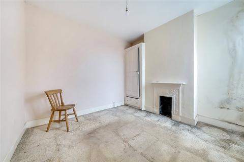 206 Victoria Road, Wood Green, London, N22 7XQ