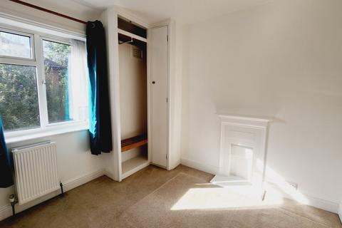 2 bedroom house to rent, Bordars Road, Hanwell