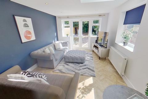 6 bedroom house to rent, 95 Beeston Road, Dunkirk, Nottingham, NG7 2JQ