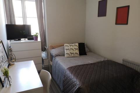 2 bedroom house to rent, Nunnery Fields, Canterbury