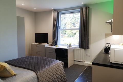 1 bedroom in a house share to rent - Ethelbert Road, Canterbury