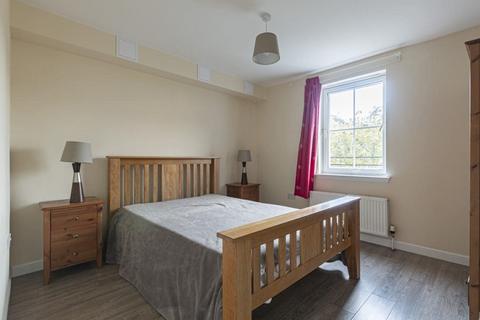 undefined, 2573L South Fort Street, Edinburgh, EH6 4DL