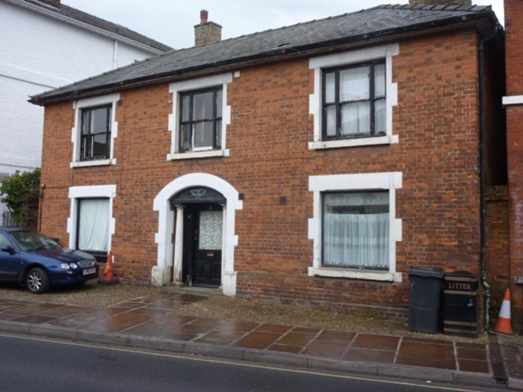 1 Mill Street lge