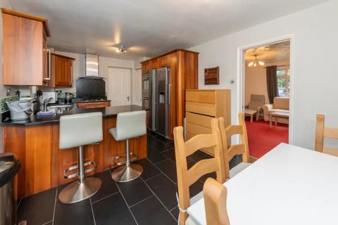 undefined, Munro Avenue, Reading, RG5