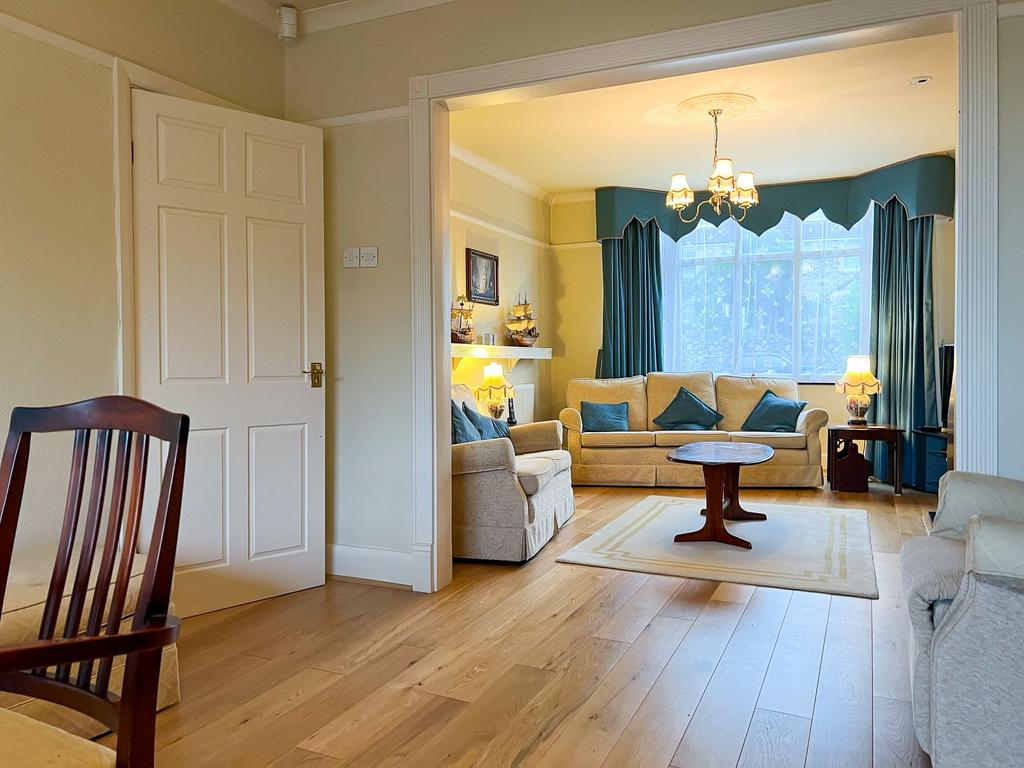 Dining Area leading into Lounge