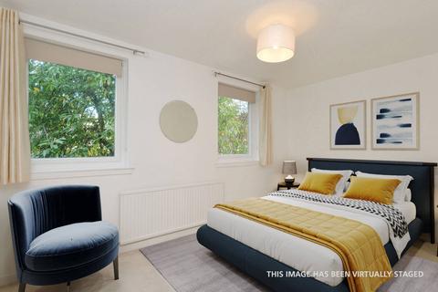 2/3 Glenogle Road, Edinburgh, EH3 5HW