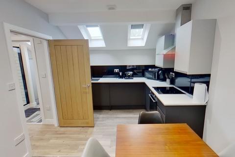 2 bedroom flat to rent, Flat 2, The Printworks, 29 Lake Street, Nottingham, NG7 4BT