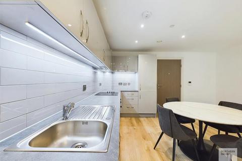 undefined, Flat 17 :: The Quarters