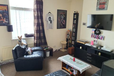 17 Angus Street, Easington Colliery, Peterlee, SR8 3PZ