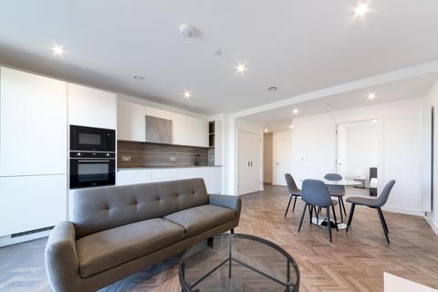 2 bedroom apartment to rent, Skyline Apartments, Three Waters, London, E3