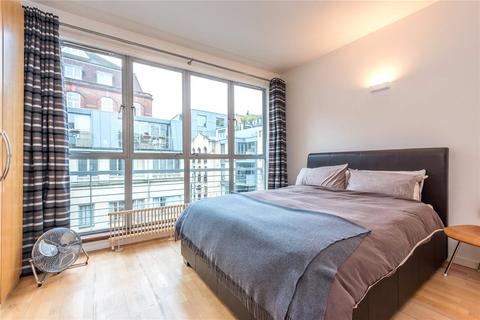 6 Dallington Square, London, EC1V 0BZ