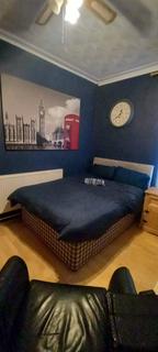 5 bedroom house share to rent, Pagitt St