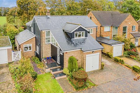 4 bedroom detached house for sale, Sycamore Avenue, Hatfield, Hertfordshire
